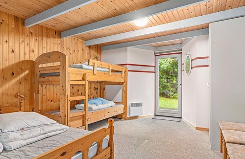 Oster Hurup House | 8 person holiday home in Hadsund