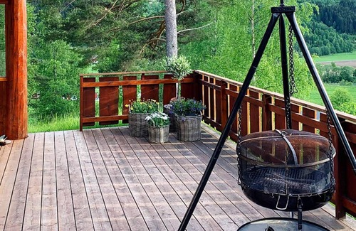 Norddal House | 8 person holiday home in Valldal