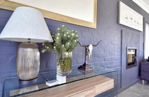 Pringle Bay Villa | 82 Steps to the Beach