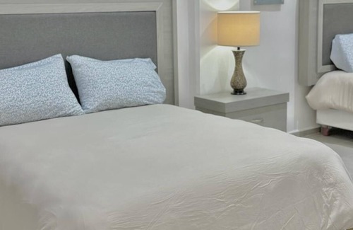 Paraiso Hotel | 86600