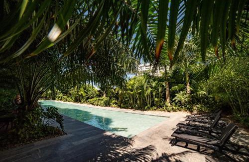 Xcumpich Apartment | 87978 DELUXE and unique 3BR condo by The Harbor, Via Montejo