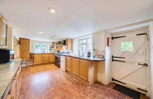 Bridport Cottage | 9 bedroom accommodation in Chideock, near Bridport