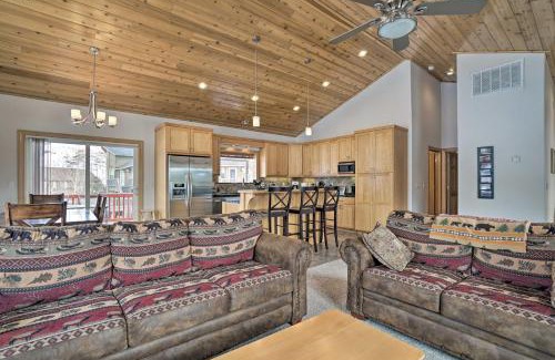 Mountain View Estates House | 9 Mi to Heavenly Mountain South Lake Tahoe Home!