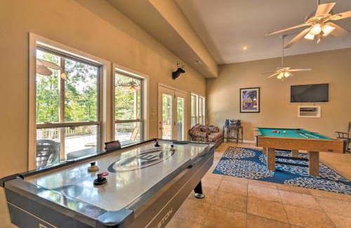 Jones Mills House | 9 Mi to Hot Springs Lake Catherine Home with Dock