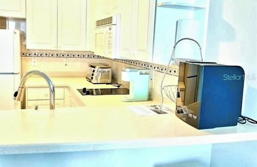 Ortona Park Resort | #917 Private balcony ocean view 1bdrm full kitchen