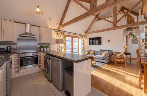Ilton Cottage | A Beautiful converted barn, sleeps 6 with own hot tub and enclosed garden