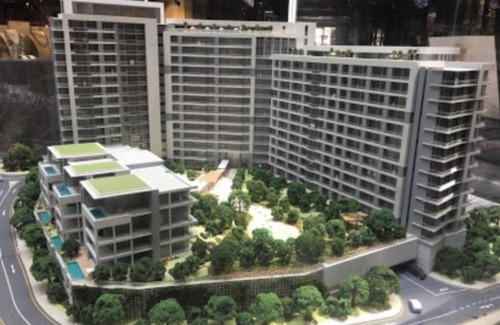 Menlyn Apartment | A beautiful studio apartment with Times Square and Menlyn Maine next to property