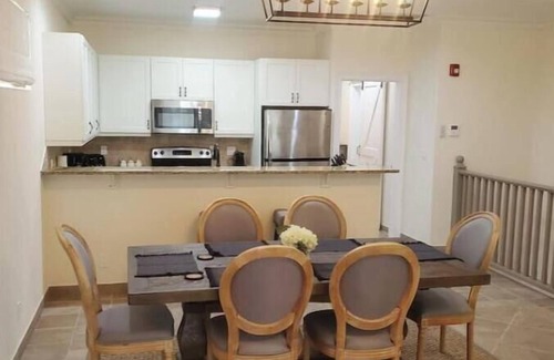 Leeward Settlement Condo | A beautiful 3BR/3 Bath, two-story condominium in Providenciales - 500m to Beach