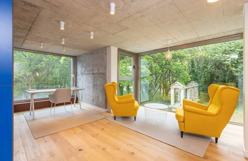 Oroso House | A Casa do Souto - Renovated traditional house with pool and private forest