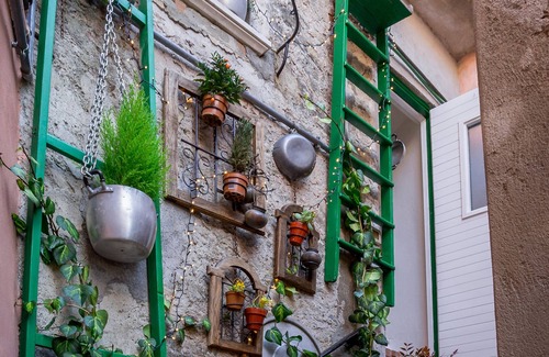Arcola Apartment | A CORNER OF PEACE SEEING THE SEA