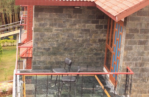 Chachian Cottage | A Cottage for Solitary Nature Lovers amidst Jungles, Mountains and Tea Gardens