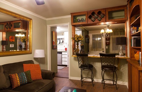 South Addition Cottage | A Cozy Cottage In South Addition, Right Next To Downtown Anchorage