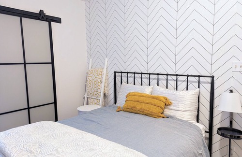 Seventh Ward Hotel | A Cozy Respite. in a central, unique and historic neighborhood in New Orleans!