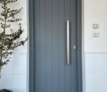 Vissa Apartment | A drop from the sea