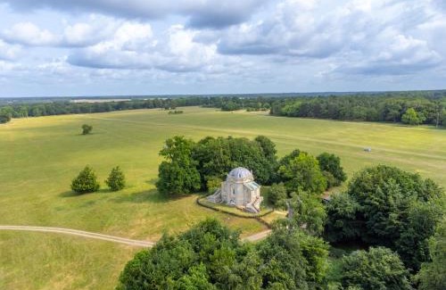 Euston House | A Duke's Spectacular grand folly - The Temple