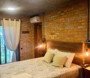 Flores da Cunha House | A Estalagem hospedaria