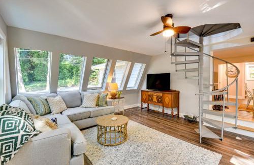 Anderson House | A-Frame Anderson Cabin Half Mi to Lake Hartwell!