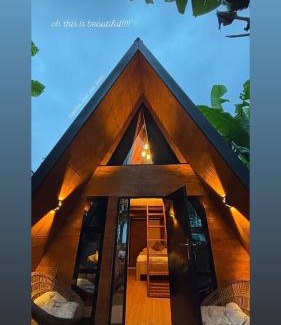Nkoanrua House | A-Frame tiny house