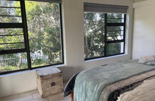 Cape Saint Francis House | A fresh, beachy and elevated home