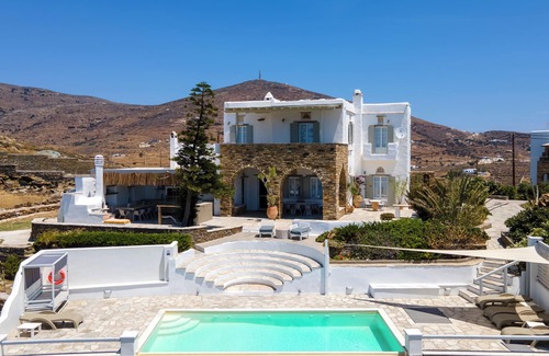 Agios Sostis Villa | A great escape experience!
