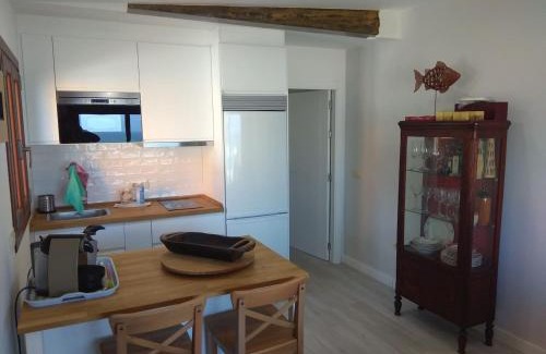 Oia Apartment | A Guaira, fantástico apartamento al borde del mar