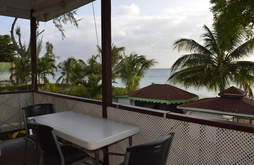 Paynes Bay Apartment | A Haven Away ~From~ Home