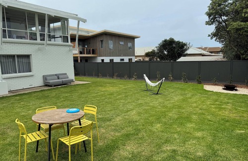Port Elliot House | A haven in the heart of Port Elliot. Prime location. Cosy and clean.