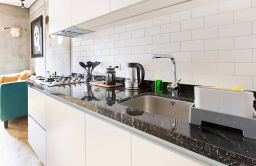 Cuauhtemoc Condo | A Hip Modern Gem located in El Centro!