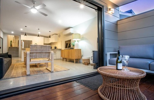 Margaret River House | A house on the lake, close to town