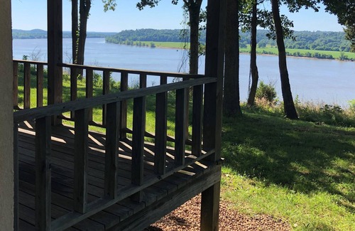 Golconda Resort | A Jacuzzi, and an Amazing View!