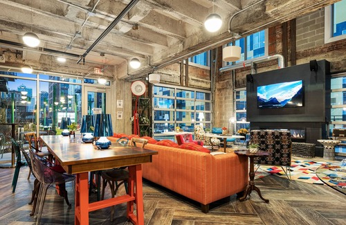 Crossroads Arts District Condo | A Lavish Retreat, Perfect for Sports Enthusiasts Visiting Arrowhead Stadium 339