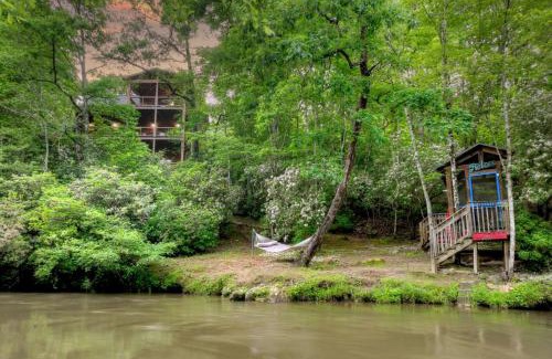 McCaysville Villa | A Little Bit of Heaven Swim in the creek soak in the hot tub and relax in comfort