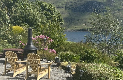 Kyle House | A loch side property with stunning views located in a walker's .