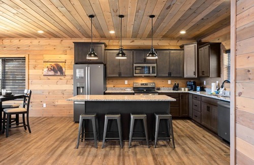 Gatlinburg - Pigeon Forge Resort | A Luxury Escape in the Heart of the Great Smoky Mountains