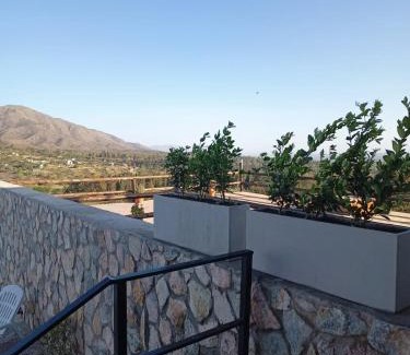 Villa Giardino House | A mi manera - Casa de Sierra