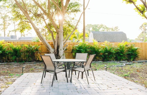 Shore Acre Heights House | A Modern Beach Concept - Re:Treat 408