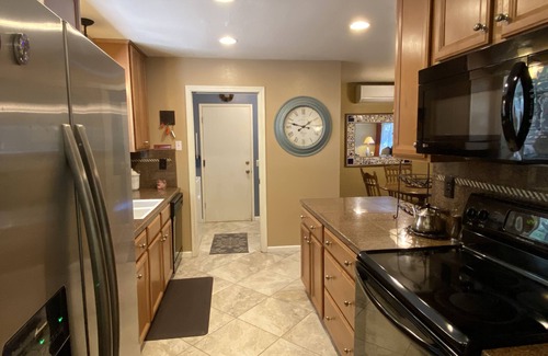 Pollock Pines House | A Mountain Rose, near APPLE HILL, wine, Jenkinson LAKE, swim, snow, FUN! EVs