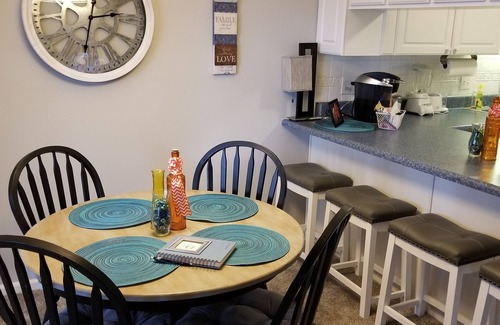 Anderson Condo | A Perfect Waterfront Villa on Lake Hartwell. Come relax, have fun, get away!