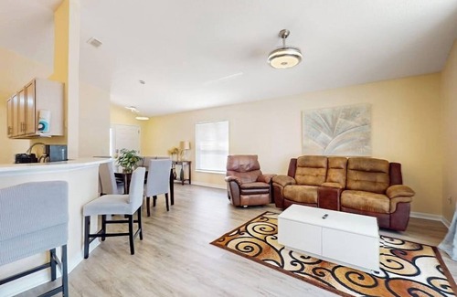 Regal Palms House | A picture-perfect vacation awaits you with plenty of space for everyone to enjoy