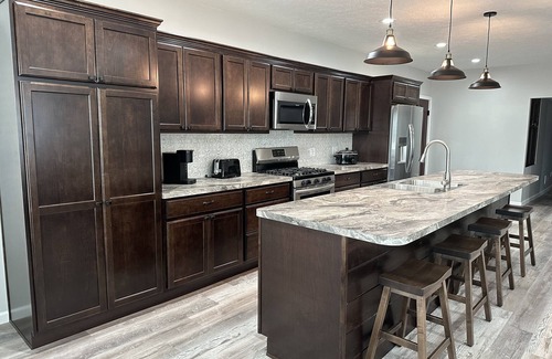 Dover House | A Place to Restore and Renew - Hot Tub/Firepit/Wineries/Amish Country