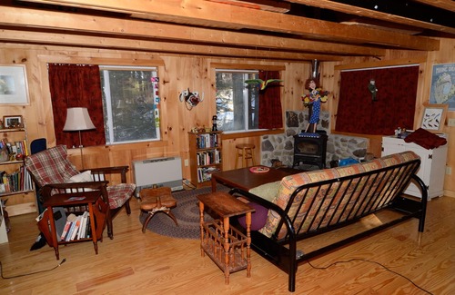 Vienna House | A Private 7-Acre Island Sanctuary on Flying Pond in Maine’s Scenic Lake Country