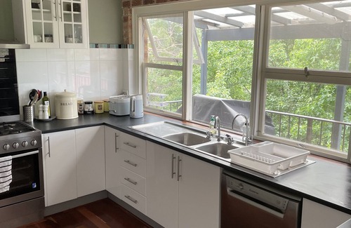 Denmark House | A quiet comfortable space in the trees close to all the attractions of Denmark