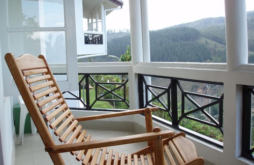 Ella House | A self-catered house with a breathtaking view where you can feel at home.