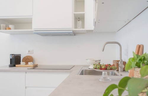 Como Apartment | A Step from the Dome Apartment