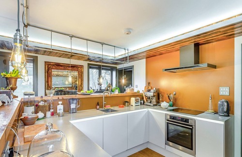 Faversham Cottage | A stunning property that has been furnished, decorated, and kitted out to a very high standard.