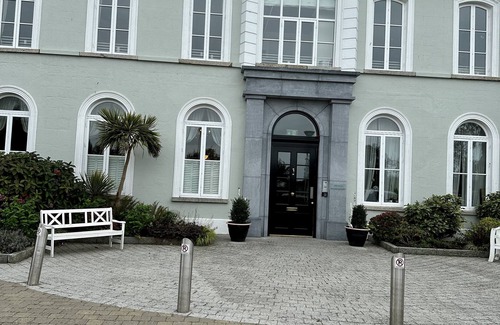 Sutton Cross Apartment | A stylish and sophisticated property centrally located in Howth