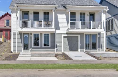 Ottawa House | A View to a Chill