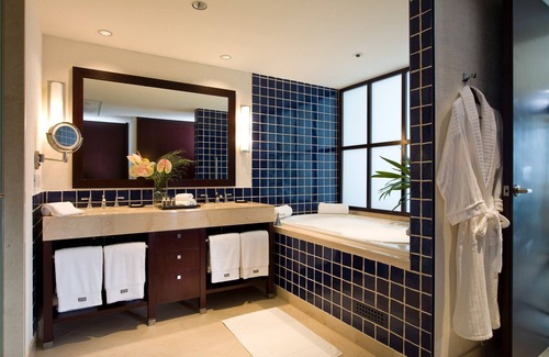 La Isla Resort | A week-long beachfront vacation at the Westin Lagunamar Cancun 2BR Lock-off