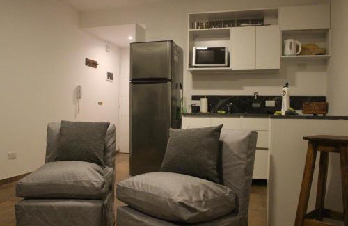 Saavedra Apartment | AA Naon apart