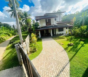 Baddegama House | AADHI Guest